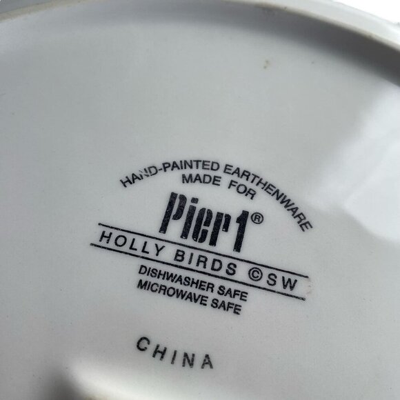 Pier 1 Holly Birds Earthenware 11.5" Dinner Plate Cardinals Christmas Winter - Picture 4 of 5